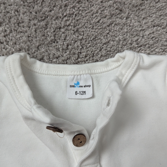 Little One Shop- Pack of 2- Long sleeve Lounge sets 6-12 months - Picture 2 of 3